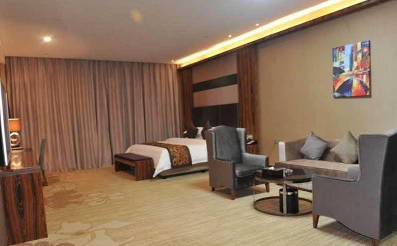 Ehrenburg Hotel Foshan Esterno foto